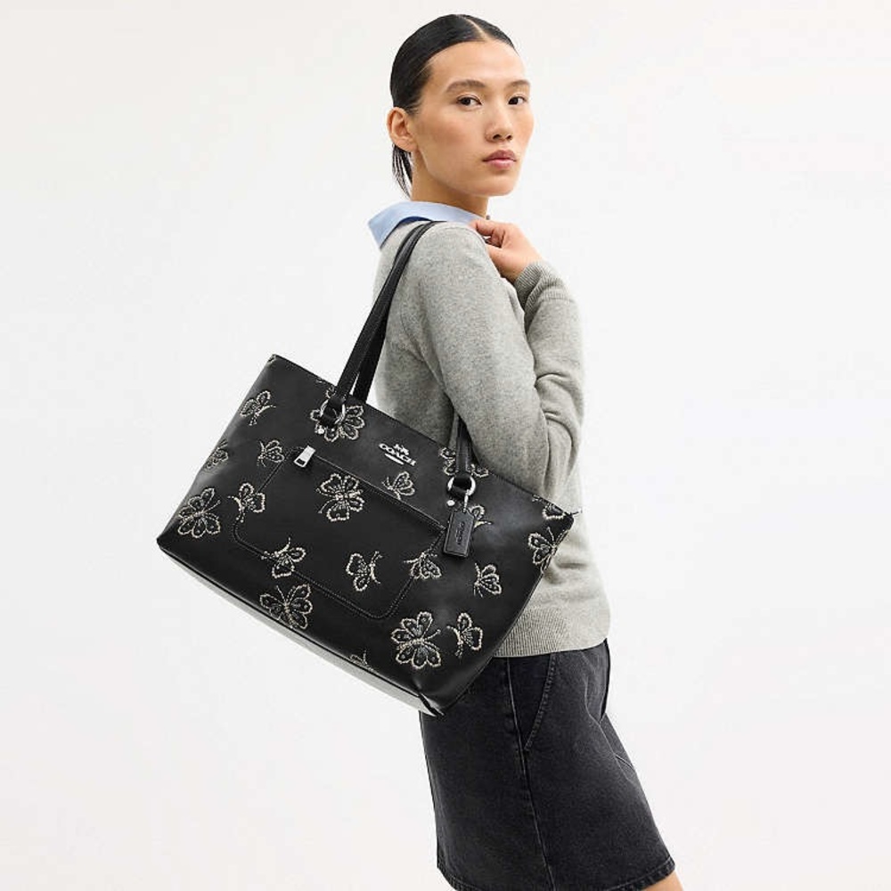 NWT Coach Station shoulder bag 
Butterfly Print Black/Silver styled with scarf - Picture 2 of 16